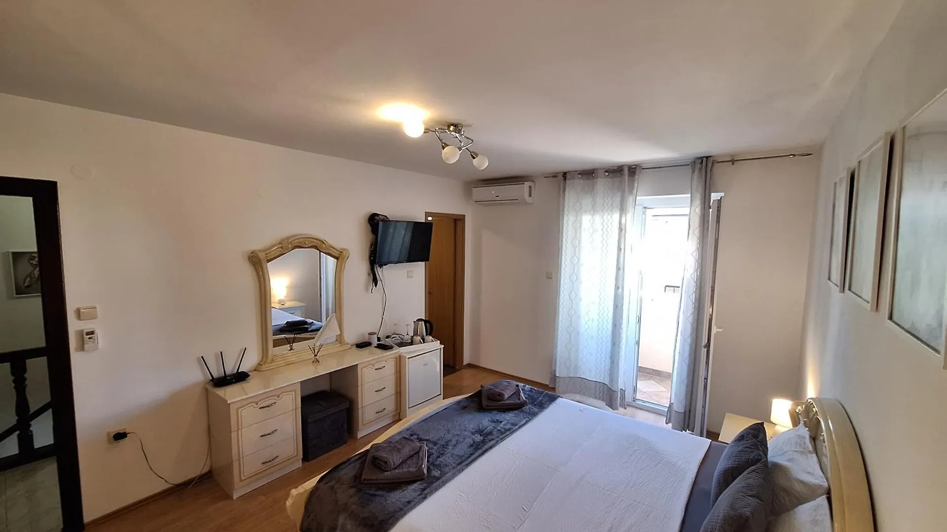Guest House Mafi Rovigno 2*,  Croazia