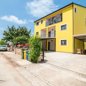 Gasthof Place, Rovinj